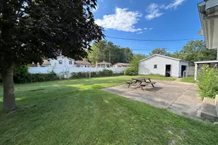 2410 Norman St, Portage, IN 46368 - Photo 16