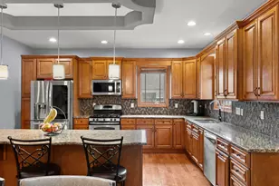 10971 Wynbrook Dr, Crown Point, IN 46307 - Photo 12