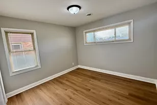 539 N Raymond St, Griffith, IN 46319 - Photo 8