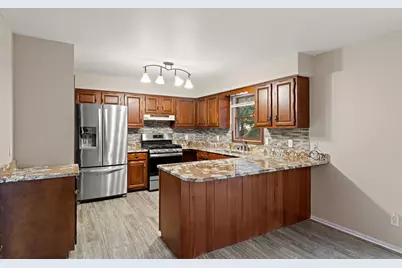 586 Fargo Road, Westville, IN 46391 - Photo 8