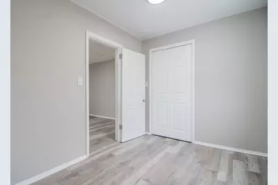 5001 Magoun Avenue, East Chicago, IN 46312 - Photo 10