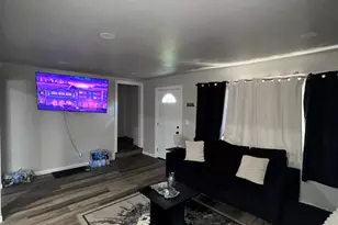 2338 Sherman St, Gary, IN 46406 - Photo 6