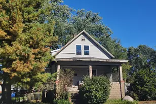 1621 W 10th St, Michigan City, IN 46360 - Photo 1