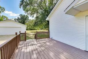 102 S Karwick Rd, Michigan City, IN 46360 - Photo 22