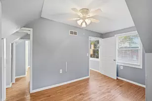 1059 Farrell St, Valparaiso, IN 46385 - Photo 16