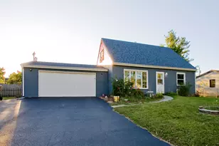 628 Old Forge Rd, Valparaiso, IN 46385 - Photo 2