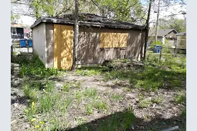 823 Pierce Street, Gary, IN 46402 - Photo 4