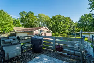 629 W South St, Crown Point, IN 46307 - Photo 16