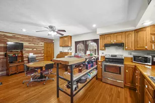 31513 Shively Rd, Walkerton, IN 46574 - Photo 10