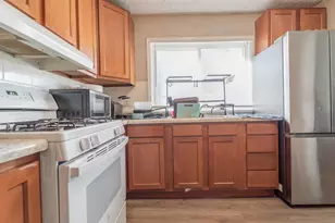 509 Fir St, Michigan City, IN 46360 - Photo 6