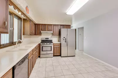 9449 Primrose Lane, Munster, IN 46321 - Photo 8