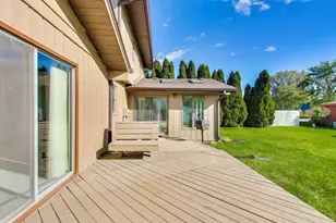 9449 Primrose Ln, Munster, IN 46321 - Photo 26