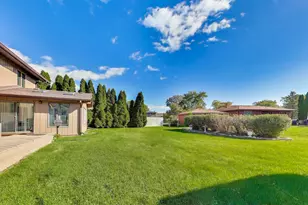 9449 Primrose Ln, Munster, IN 46321 - Photo 32