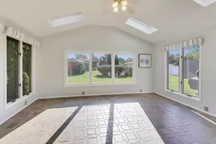 9449 Primrose Ln, Munster, IN 46321 - Photo 12