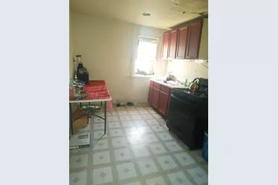 5035 Tod Avenue, East Chicago, IN 46312 - Photo 8