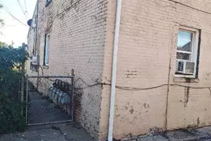 5035 Tod Ave, East Chicago, IN 46312 - Photo 4