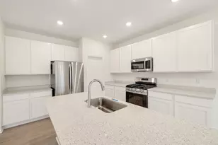 5264 Red Rock Ln, Schererville, IN 46375 - Photo 2