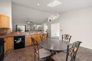 523 W 77th Ave, Merrillville, IN 46410 - Photo 12