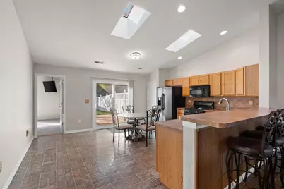 523 W 77th Avenue, Merrillville, IN 46410 - Photo 8