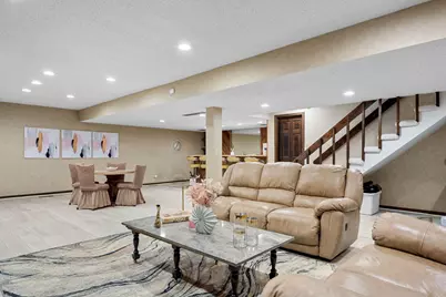 483 Roxbury Road, Valparaiso, IN 46385 - Photo 34