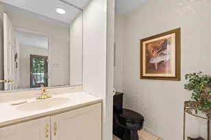 483 Roxbury Rd, Valparaiso, IN 46385 - Photo 20