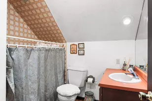 483 Roxbury Rd, Valparaiso, IN 46385 - Photo 32