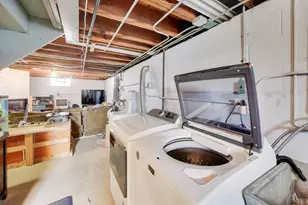 1343 N Harvey St, Griffith, IN 46319 - Photo 22