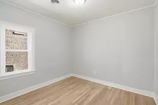 2027 1/2 Davidson Pl, Whiting, IN 46394 - Photo 6