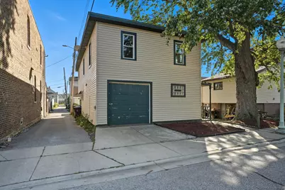 2027 1/2 Davidson Place, Whiting, IN 46394 - Photo 2