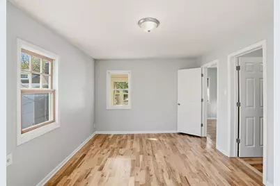 2027 1/2 Davidson Place, Whiting, IN 46394 - Photo 10