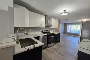 5423 Stone Ave, Portage, IN 46368 - Photo 10