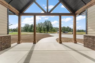 184 E 792 N, Lake Village, IN 46349 - Photo 2