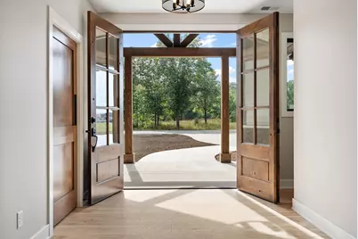 184 E 792 N, Lake Village, IN 46349 - Photo 4