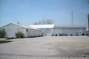 9440 Mississippi St, Merrillville, IN 46410 - Photo 2