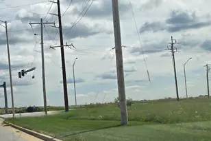 9440 Mississippi St, Merrillville, IN 46410 - Photo 4