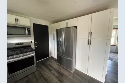 3794 Kingsway Drive, Crown Point, IN 46307 - Photo 8