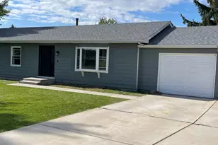 3794 Kingsway Dr, Crown Point, IN 46307 - Photo 2