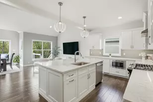 2438 Braeburn Pl, Schererville, IN 46375 - Photo 8