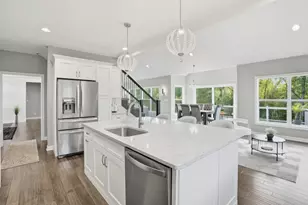 2438 Braeburn Pl, Schererville, IN 46375 - Photo 10