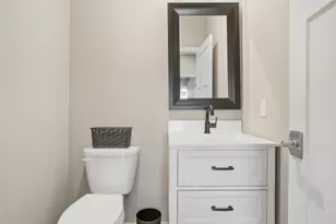 2438 Braeburn Pl, Schererville, IN 46375 - Photo 24