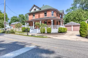 507 Center St, Michigan City, IN 46360 - Photo 1