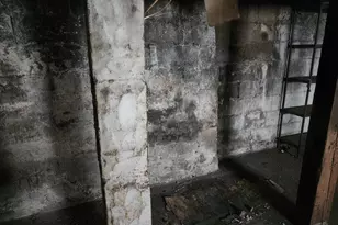 716 W 145th St, East Chicago, IN 46312 - Photo 12