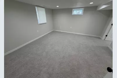 323 King Street, Gary, IN 46406 - Photo 16