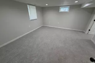 323 King St, Gary, IN 46406 - Photo 16