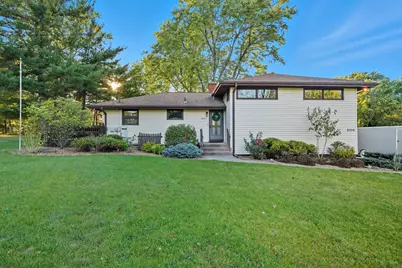 8250 Columbia Avenue, Dyer, IN 46311 - Photo 1