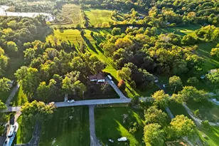 8250 Columbia Ave, Dyer, IN 46311 - Photo 30