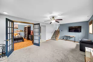 9017 Mathews St, Crown Point, IN 46307 - Photo 12