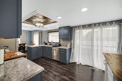 9017 Mathews Street, Crown Point, IN 46307 - Photo 10