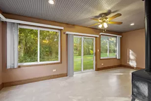 6140 Avocet Cir, Hobart, IN 46342 - Photo 8