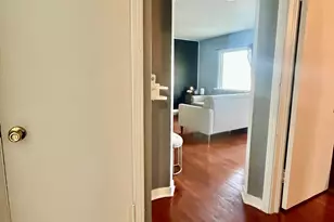 5056 Pennsylvania St, Gary, IN 46409 - Photo 4